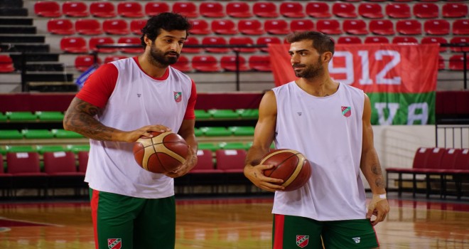 Pınar Karşıyaka sezonu açtı