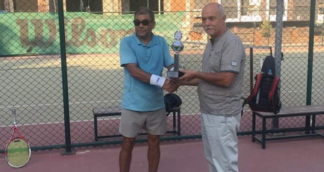 +55 Erkeklerde Göktunalı şampiyon