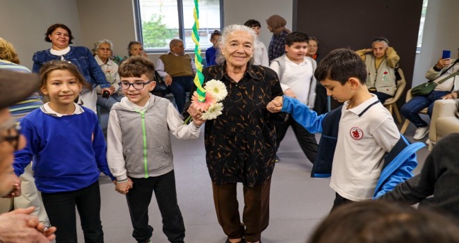 Gündüz Yaşam Merkezi Karşıyakalılara umut olmaya devam ediyor