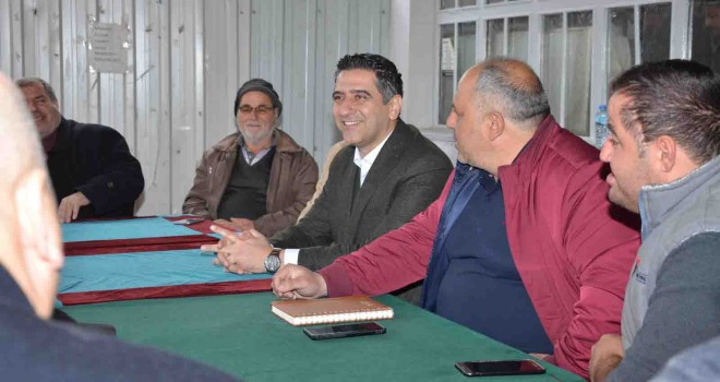 Başkan Kayalar: Makamda oturmakla belediye başkanı olunmaz