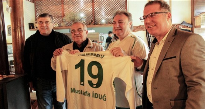 Bornova'da futbol dolu pazar kahvaltısı