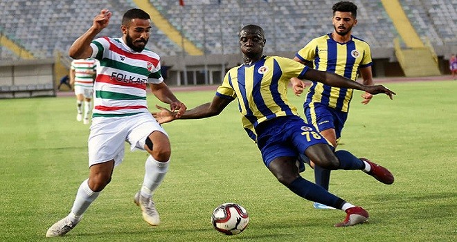 Karşıyaka, Menemenspor'a tek golle teslim oldu