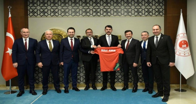 Karşıyaka'dan altyapı tesisi için Çevre ve Şehircilik Bakanı'na ziyaret