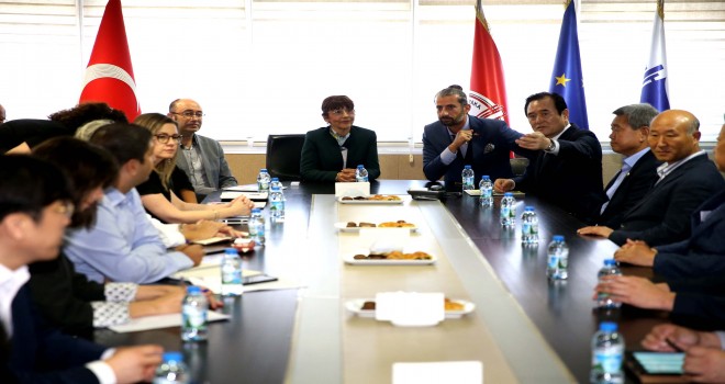 Güney Kore’den Karşıyaka’ya fuar daveti