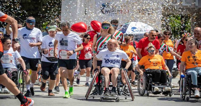 Başkan Soyer Wings for Life World Run 2022’ye tekerlekli sandalye ile katıldı