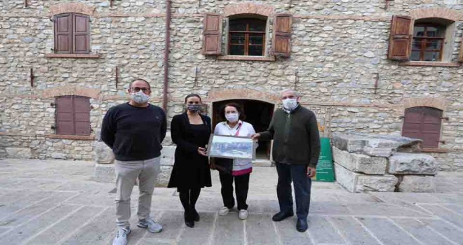 Selçuk Efes Kent Belleği'ne 10 Kasım'da anlamlı bağış