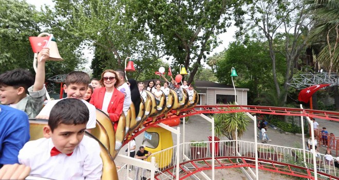 Başkan Mutlu’dan çocuklara lunapark sürprizi