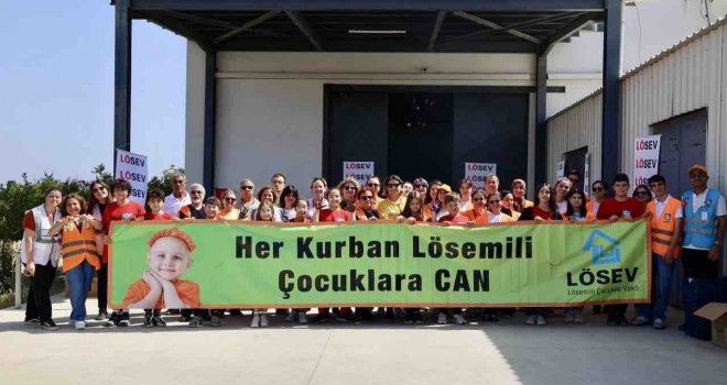 LÖSEV'in erzak kolileri yola çıktı