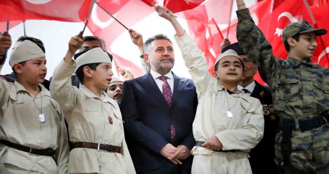 Çanakkale Şehitleri Bayraklı’da da unutulmadı