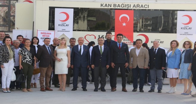 İzmir Sana Kanım Feda projesi Karşıyaka'da devam etti