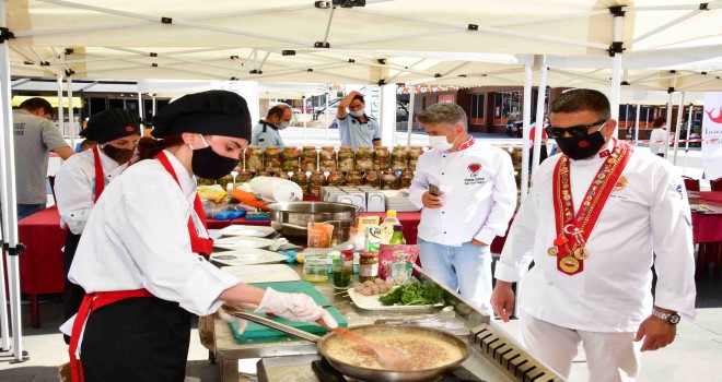Masterşef Narlıdere’de yerel lezzetler yarıştı
