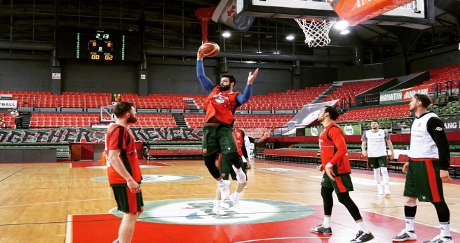 Pınar Karşıyaka Avrupa'da Tofaş ile karşılaşıyor