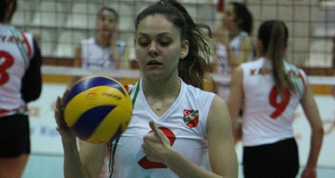 Karşıyaka Elif'i Alaşehir'e kiraladı