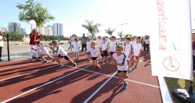 Semra Aksu Atletizm Parkı açıldı