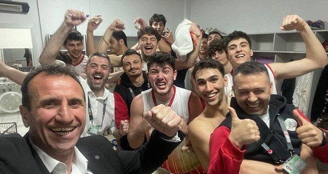 Karşıyaka Belediyespor turu 3. maça taşıdı