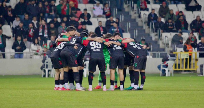 Karşıyaka, Afyonspor deplasmanında
