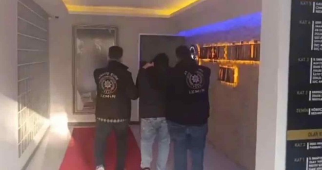 İzmir'de 165 firari yakalandı