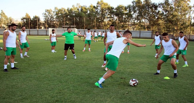 Karşıyaka kupada Muğlaspor'u konuk ediyor