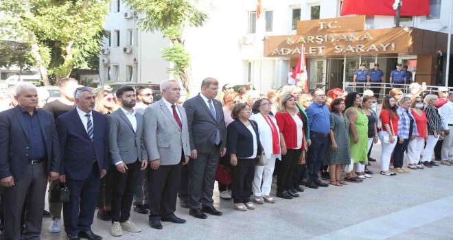 Karşıyaka'da 9 Eylül törenlerle kutlandı