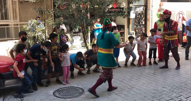 KARYAD 250 çocuğu sevindirdi