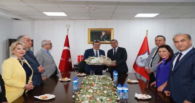 Kırkpınar’dan Batur’a tebrik ziyareti