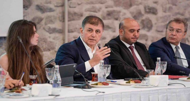 Tugay: Şehri profesyonel şekilde tanıtmalıyız