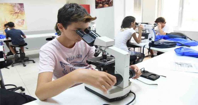 Bornova’da Bilim Kulüpleri başlıyor