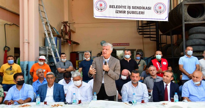 Narlıdere’de toplu sözleşme sevinci