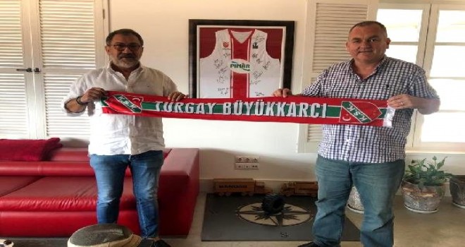 Karşıyaka'da futbol altyapıdan atkı kampanyası