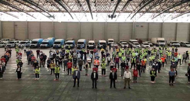 İzmir dayanışmaya ara vermiyor