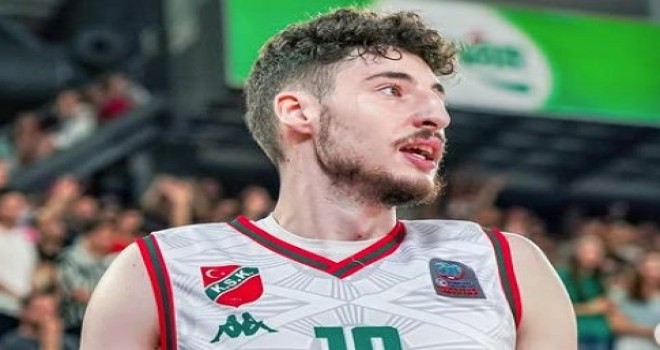 Karşıyaka'da bir ayrılık daha