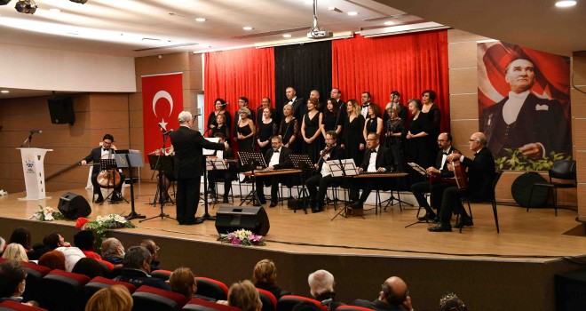 Şef Mustafa Sağyaşar’ın 70. Sanat Yılı Çiğli’de kutlandı