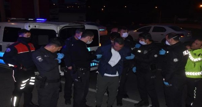 Karşıyaka'da ambulans kaçıran kişi Karabağlar'da yakalandı