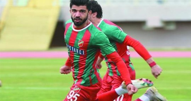 Karşıyaka Fatih Öztekin'i geri çağırdı