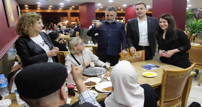 Başkan Sandal seçim için sahaya indi