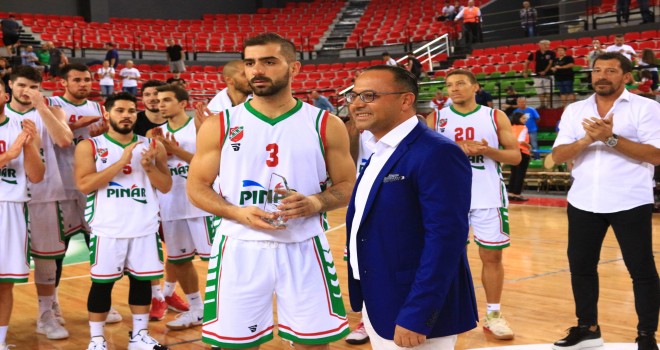 Pınar'ın Kupası Pınar'da kaldı...