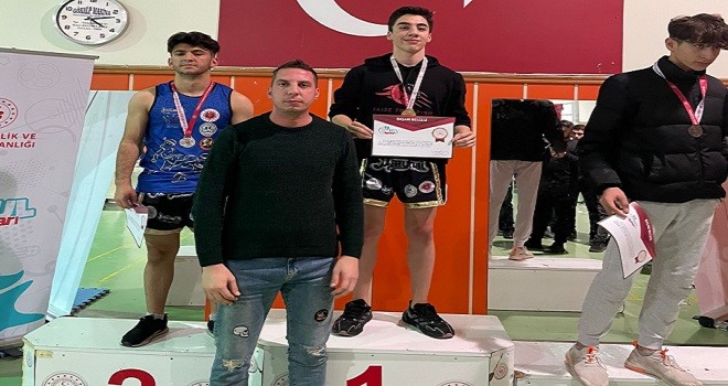 Bostanlıspor’lu Başay yine şampiyon