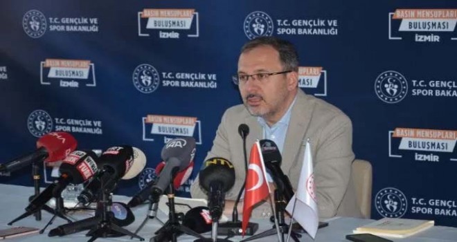 Bakan Kasapoğlu'ndan Karşıyaka Stadı açıklaması