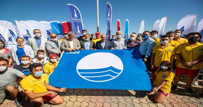 İkinci Liman Halk Plajı'na Mavi Bayrak