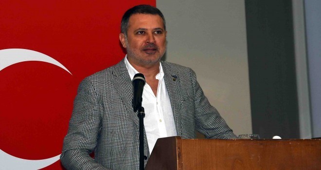 Karşıyaka'da şok istifa...