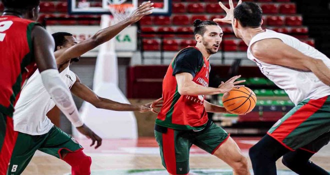 Pınar Karşıyaka Şampiyonlar Ligi'nde sahneye çıkıyor