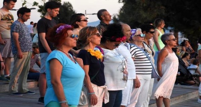 Dünya Değişim Günü Karşıyaka'da kutlandı