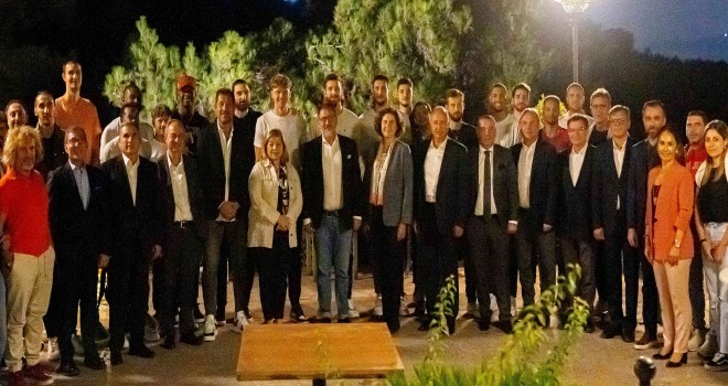 Yaşar Holding ve Pınar Karşıyaka yeni sezon öncesi buluştu