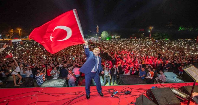 100. Yıl Marşı için yarışma düzenleniyor