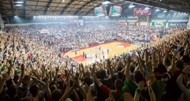 Pınar Karşıyaka önümüzdeki sezonun VIP kartlarını satışa çıkarıyor