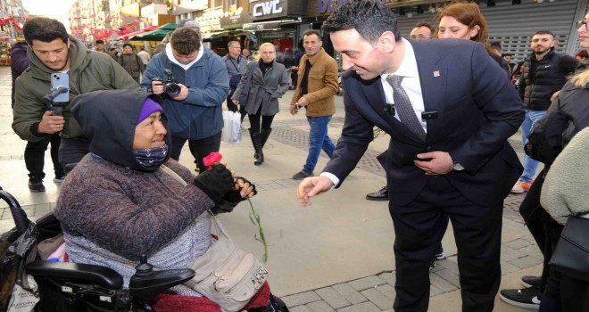 CHP’li İrfan Önal: Bayraklı’yı sevgiyle yöneteceğiz