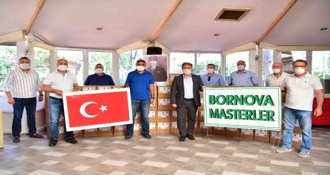Bornovalı masterlerdan örnek bağış