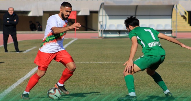 Karşıyaka ikinci yarıya 1 puan ile başladı