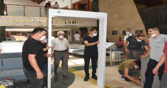 Kemalpaşa Belediyesi’nden Mopak Teknik Lisesi’ne Ar-Ge desteği