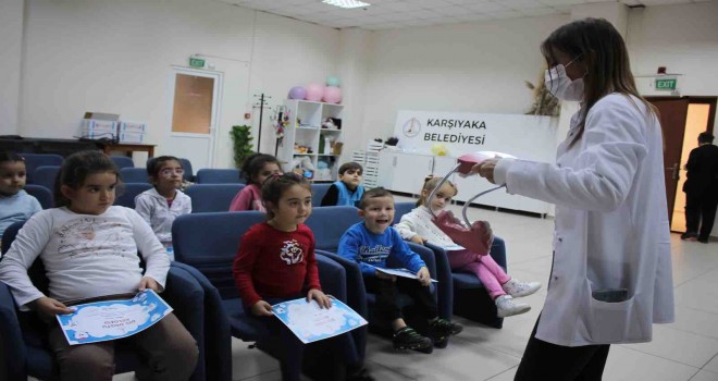 Karşıyaka'da anaokulu öğrencilerine diş taraması